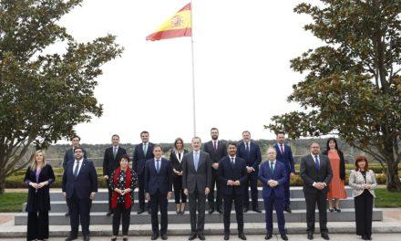 El Rey recibe en audiencia a los miembros de la Asamblea del Grupo de Ciudades Patrimonio de la Humanidad de España