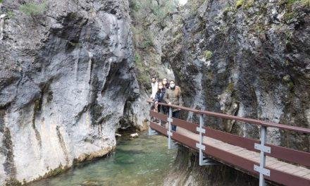 Desarrollo Sostenible hace más atractivo y seguro el sendero que recorre el Río Borosa