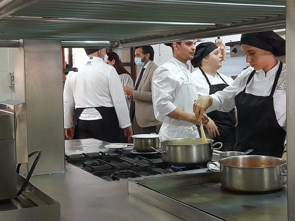 Visita a la Escuela de Hostelería La Laguna .