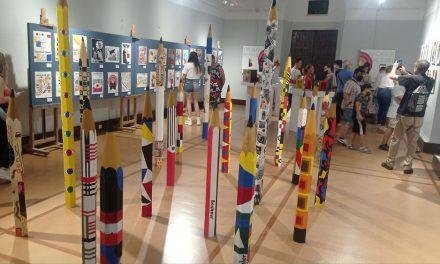 Los alumnos de la Escuela de Arte ‘Casa de las Torres’ exponen sus trabajos fin de curso en el Hospital de Santiago