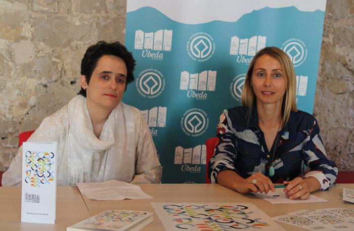 Isabel Rezmo y Elena Rodríguez durante la presentación del evento . U.C