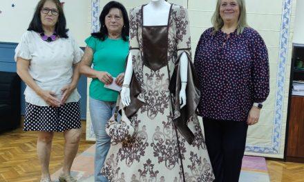 Sorteo solidario de un vestido renacentista para ayudar a la Asociación de Alzheimer