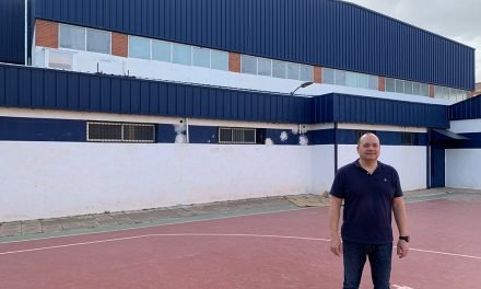 Reformada la cubierta de los vestuarios del Pabellón de Deportes ‘San Andrés’ de Baeza