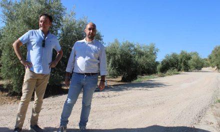 Comienza el arreglo de los caminos rurales del término municipal de Úbeda, Cuesta Zapata y Trapera