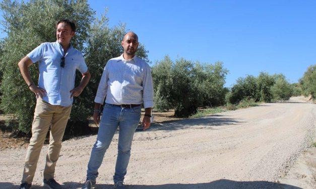 Comienza el arreglo de los caminos rurales del término municipal de Úbeda, Cuesta Zapata y Trapera