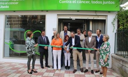 La Asociación Española Contra el Cáncer inaugura su nueva sede en Úbeda