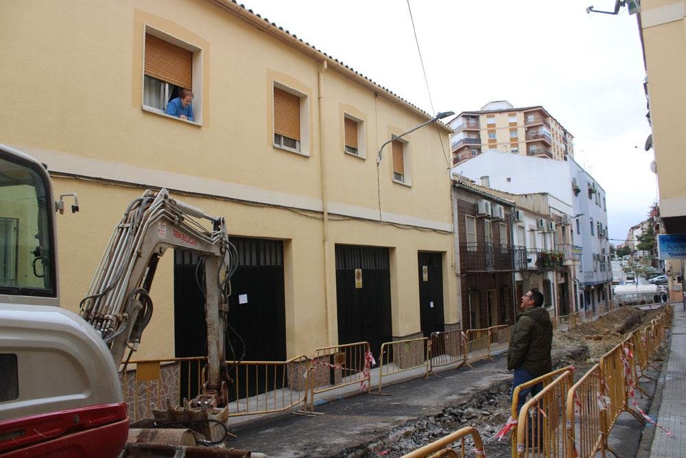 Obras que se esta acometiendo en la calle juan de Autria.