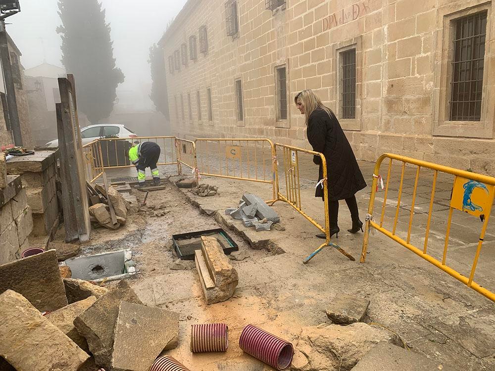 Soterramiento de cableado en Baeza.