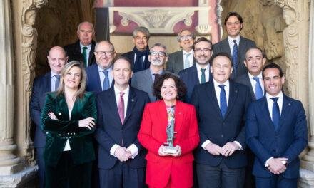 La rectora de la Universidad de Granada, Pilar Aranda, premio Concha Caballero de la UNIA