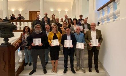 Diputación de Jaén edita el cuarto volumen del libro fotográfico ‘Semana Santa en Baeza’, dedicado a Cristóbal Cruz