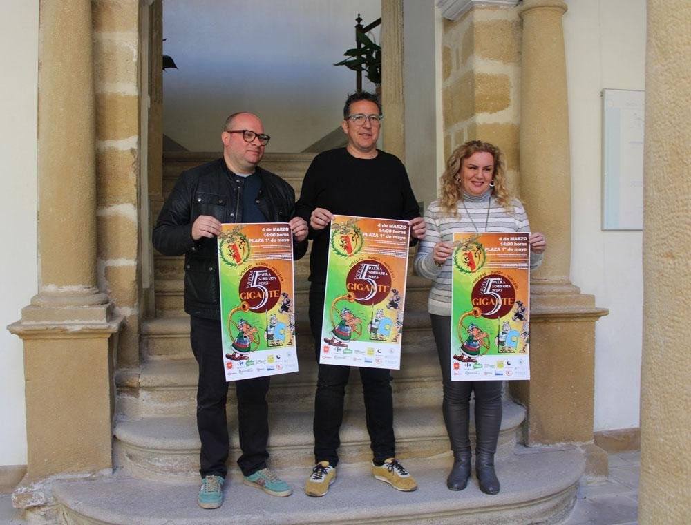 Presentación de la actividad solidaria y cofrade.