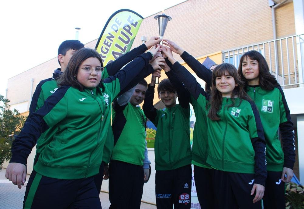 Entrega de la antorcha de la igualdad.