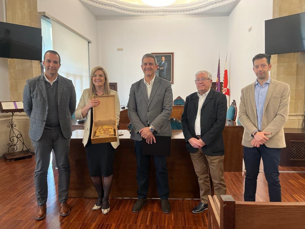 El salón de plenos del Ayuntamiento acogió este acto.// María Alcántara.