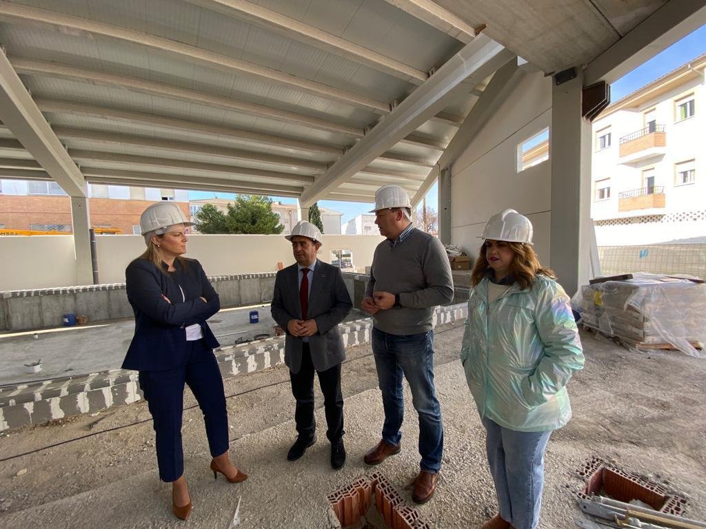 Visita a las obras de la piscina cubierta