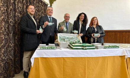 La Escuela de Hostelería La Laguna de Baeza conmemora el 4D plasmando la bandera de Andalucía en recetas de repostería