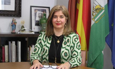 La alcaldesa de Úbeda ha acusado al PP de estar en el “chisme” y no en los asuntos que verdaderamente son importantes y vitales para la ciudad