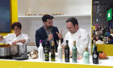 La Diputación muestra las bondades de la gastronomía jiennense en un showcooking en el marco de Fitur 2024