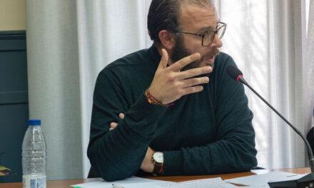 Fernando Navas, concejal de VOX en el Ayuntamiento de Úbeda, presenta una moción para la creación de la figura del defensor del vecino