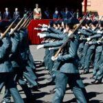 Más de 2.000 alumnos de Guardia Civil juran bandera en Baeza ante el rey Felipe VI
