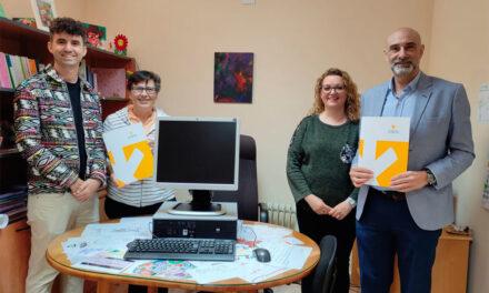 La Fundación Caja Rural de Jaén dona cuatro equipos informáticos a la Comunidad ‘La Milagrosa’ de Baeza