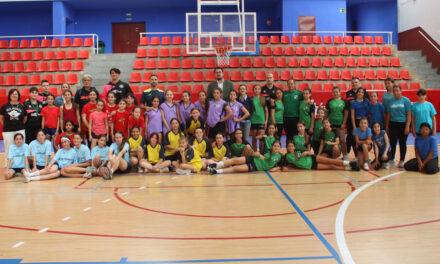 Más de 50 jugadoras participan en el Campeonato 3×3 de baloncesto femenino